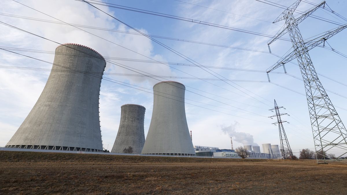 ČEZ má tři nabídky na stavbu nového jaderného bloku v Dukovanech